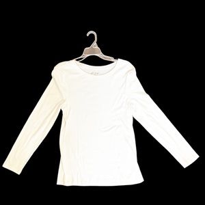 White Old Navy crew neck long sleeve shirt soft and stretchy good condition